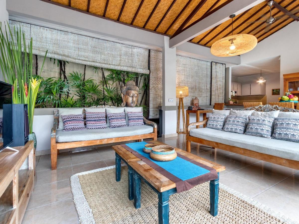 Villa Chamade Seminyak  Bagian luar foto